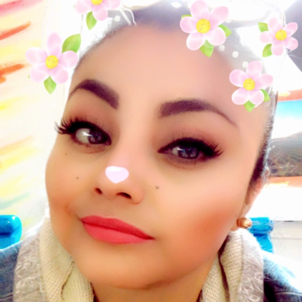 Meet your Posher, Leandra